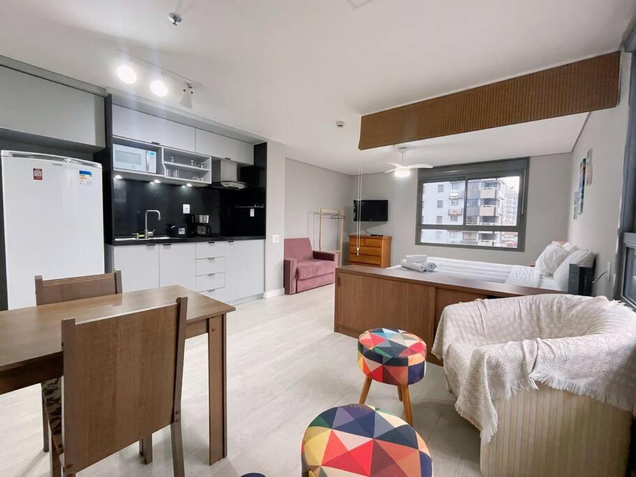 Pola Vintage Apartment ปอร์โตอัลเลเกร ภายนอก รูปภาพ