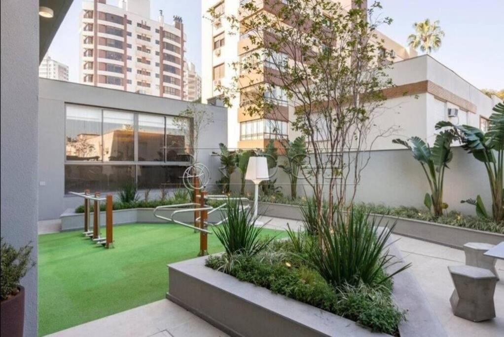 Pola Vintage Apartment ปอร์โตอัลเลเกร ภายนอก รูปภาพ