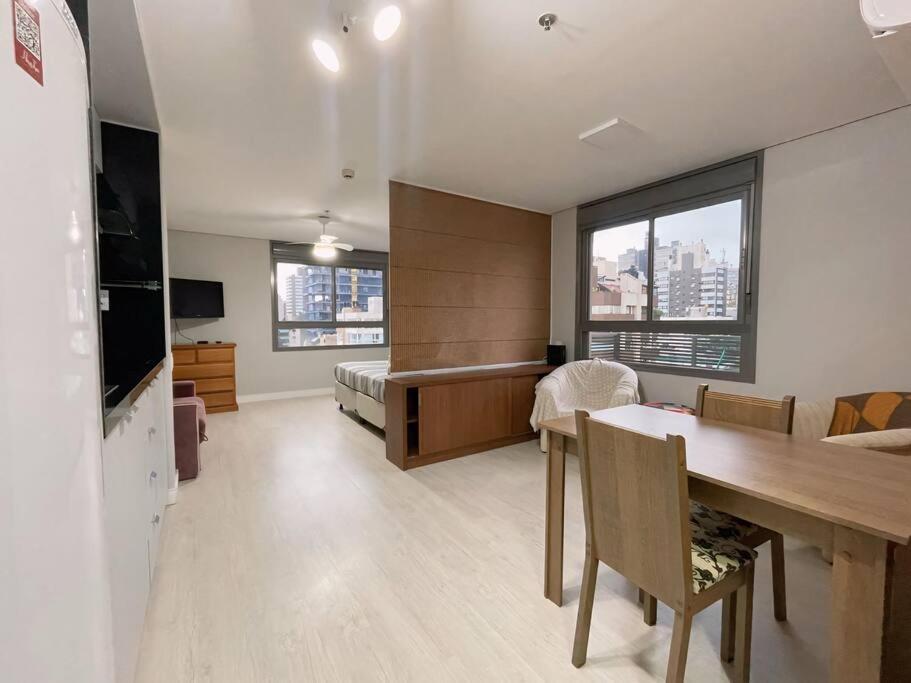 Pola Vintage Apartment ปอร์โตอัลเลเกร ภายนอก รูปภาพ